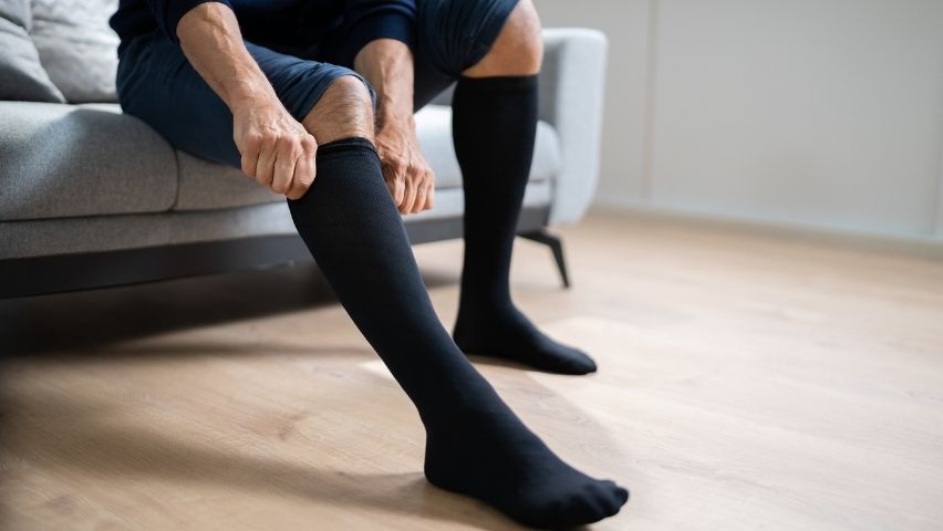 Compression sleeves and socks: to wear or not to wear